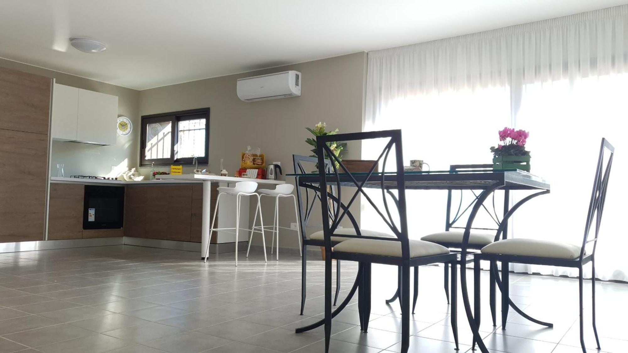 Montalbano Sweet Home, Tra L' Etna E Il Mare Fleri Cameră foto